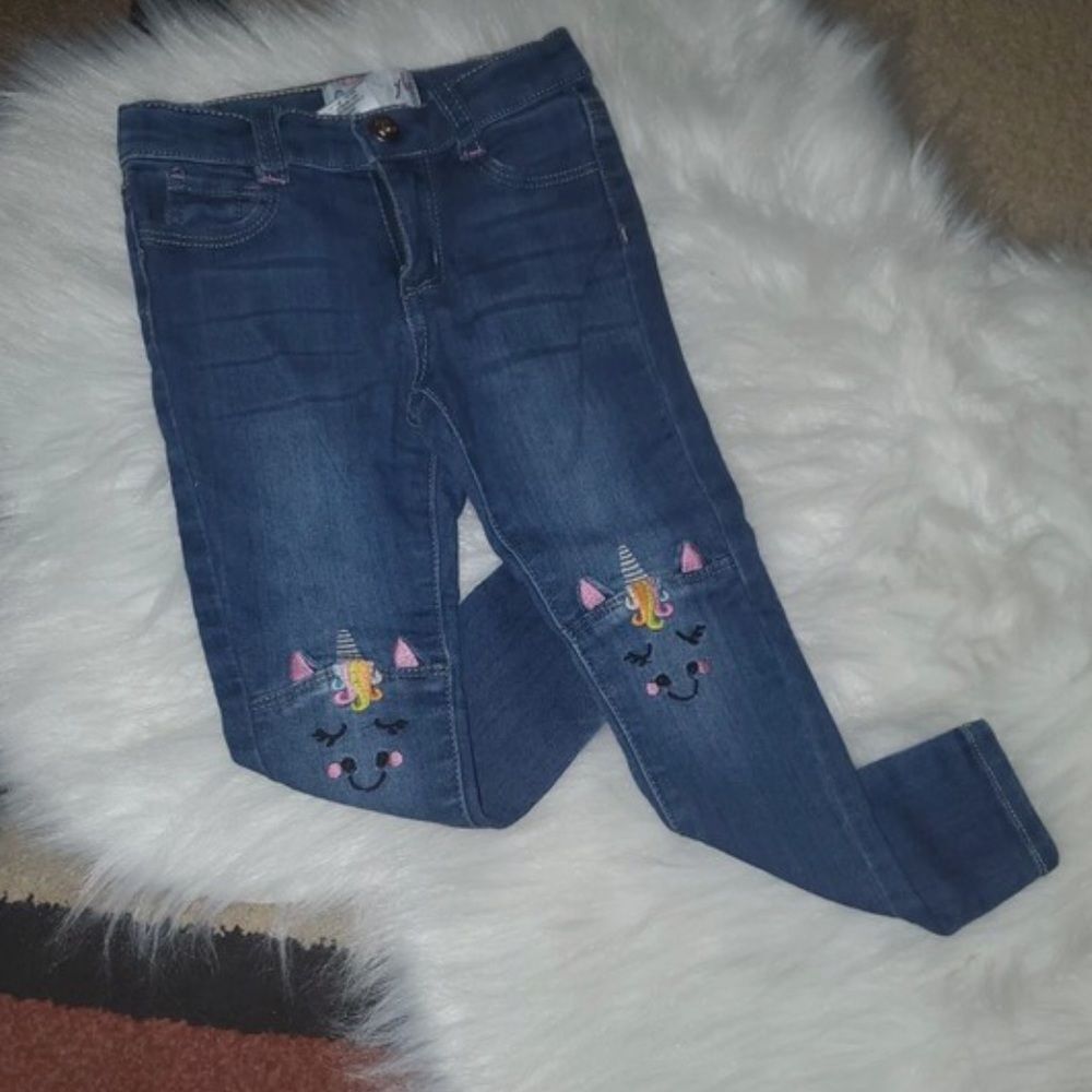 Girl’s unicorn jeans 3T EUC
